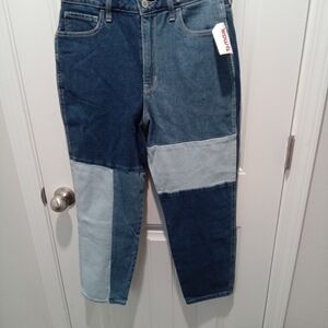 Hollister Sz 7 W28 L25 Short Ultra High-Rise Mom Jean Patchwork Denim Jeans